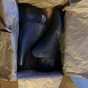 Frye Elyssa Shootie Silver Ankle Boots 7.5